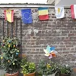 Backpackers - Self Check-in * Dusseldorf
