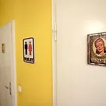 Hostel Backpackers - Self Check-in Dusseldorf