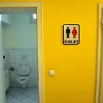 Backpackers - Self Check-in * Dusseldorf