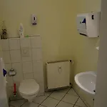Backpackers - Self Check-in Hostel