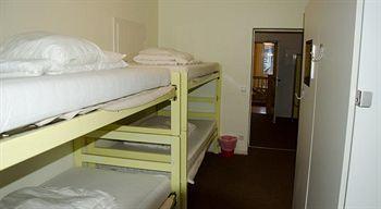 Backpackers - Self Check-in Hostel *