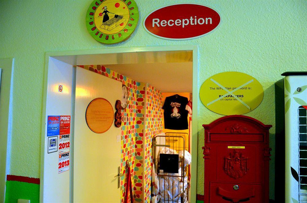 Backpackers - Self Check-in *